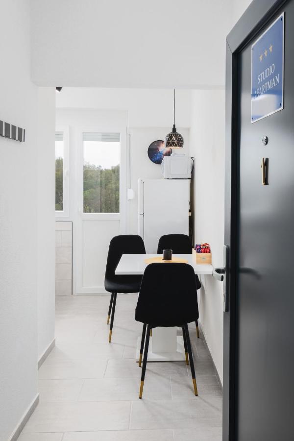 Studio Apartman Sirius Slunj Exterior foto